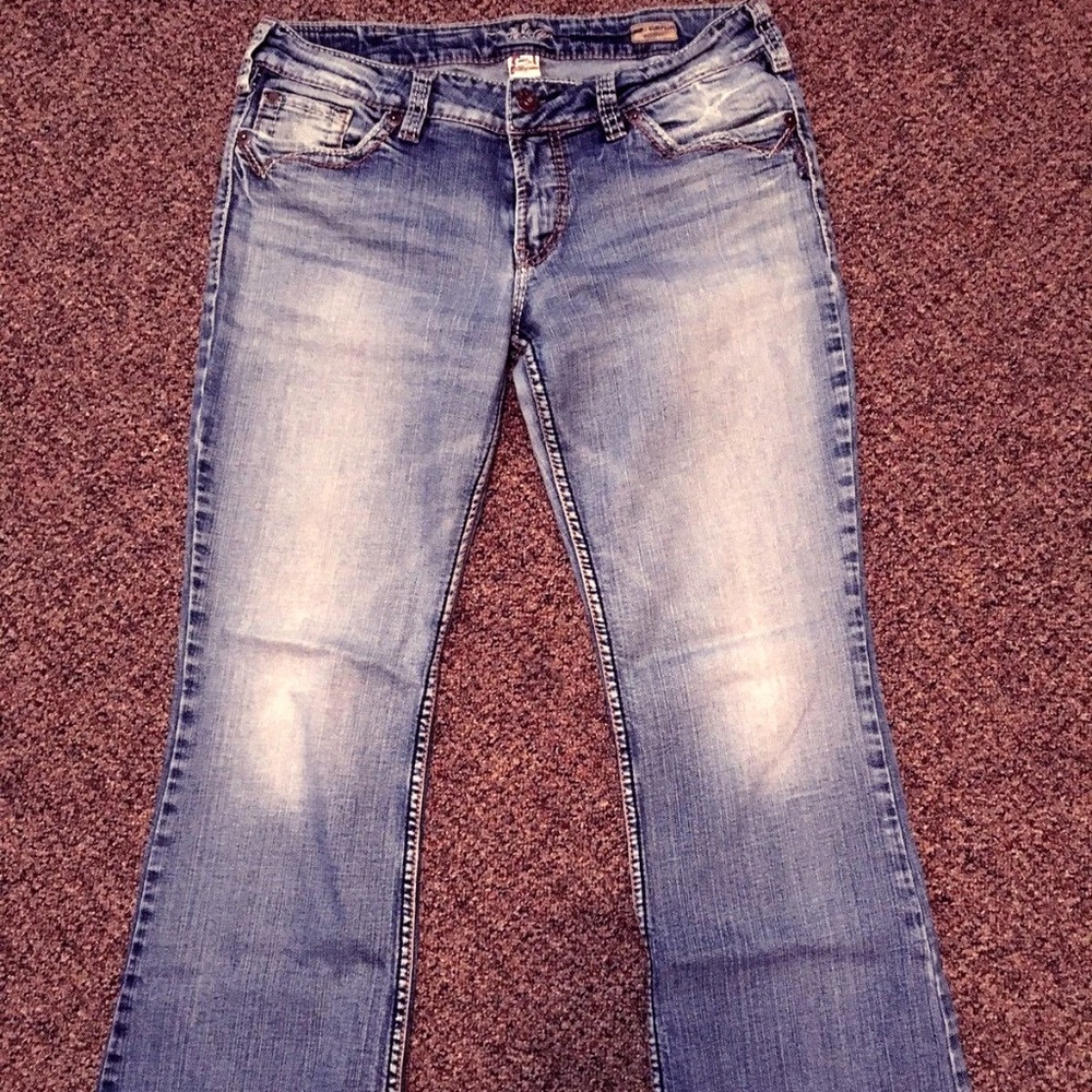 Silver suki jeans 33/32